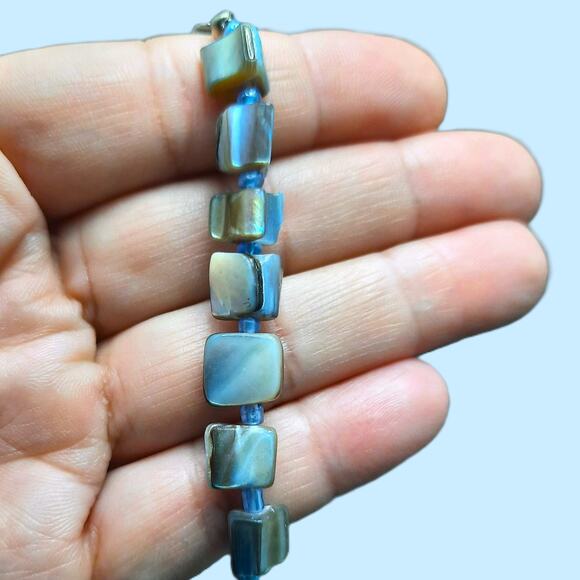 Vintage Abalone Shell Necklace Iridescent Blue Round Disc Pendant Square Beaded - Picture 8 of 11